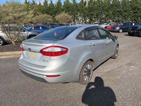 Used 2014 Ford Fiesta S image 5