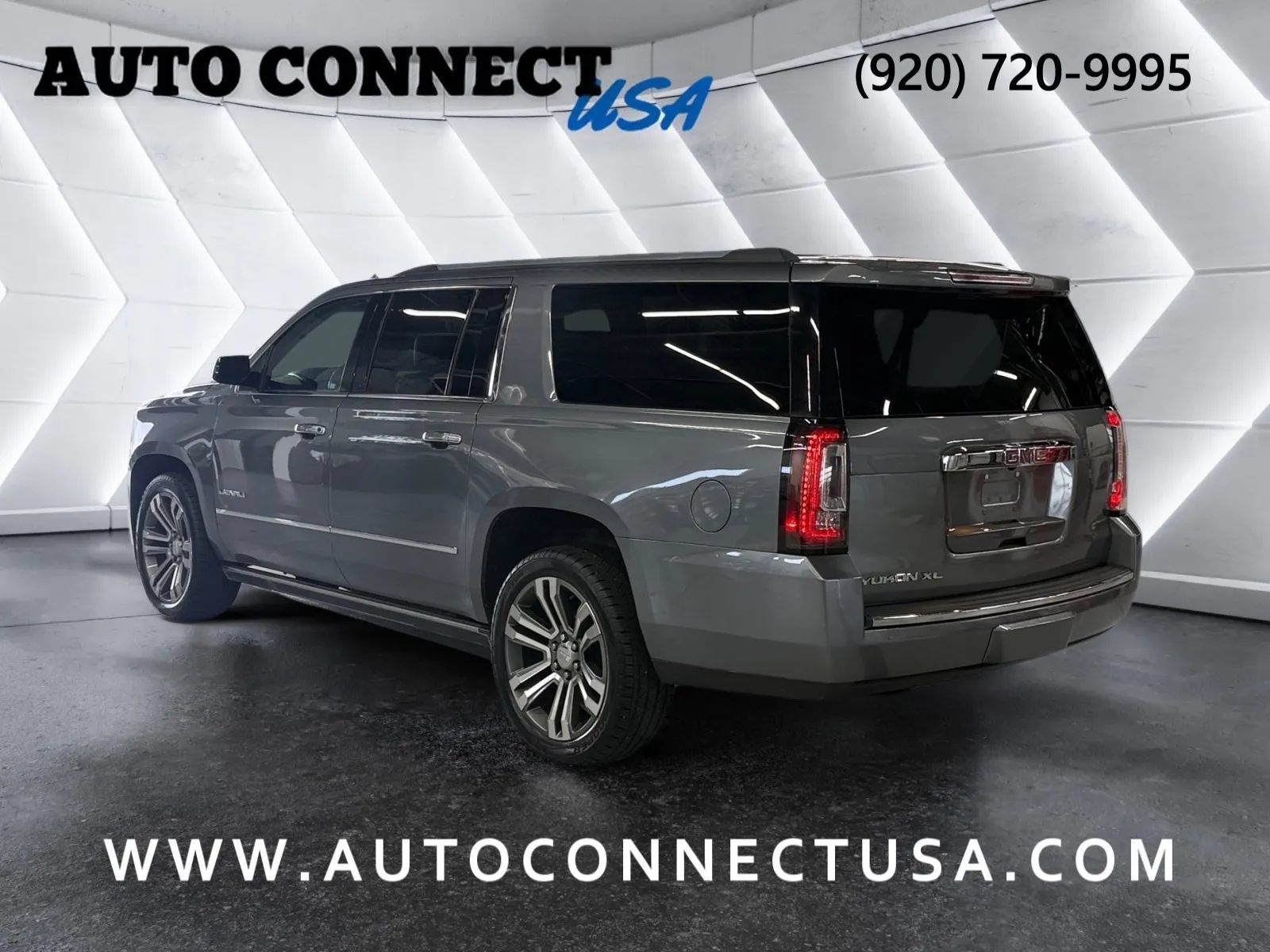 Used 2020 GMC Yukon XL Denali w/ Denali Ultimate Package AWD/4WD image 9