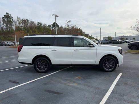 New 2025 Ford Expedition Max Platinum w/ Stealth Performance Package image 9