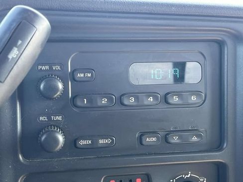 Used 2003 Chevrolet Silverado 2500 W/T w/ Skid Plate Package AWD/4WD image 21