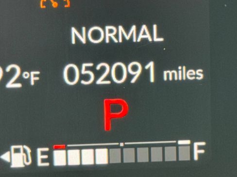 Used 2023 Honda Pilot EX-L image 18