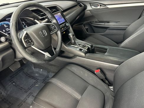 Used 2019 Honda Civic EX image 4