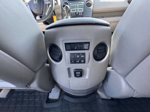 Used 2010 Honda Pilot LX image 44