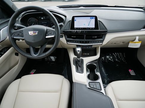 New 2026 Cadillac CT4 Luxury image 8