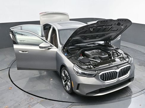 Certified 2025 BMW 530i 530i w/ Premium Package image 52