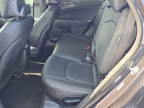 New 2026 Kia Sportage EX w/ EX Panorama Roof Package image 19