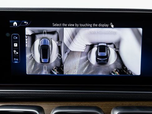 Used 2025 Mercedes-Benz GLE 450 4MATIC w/ AMG Line Exterior image 21