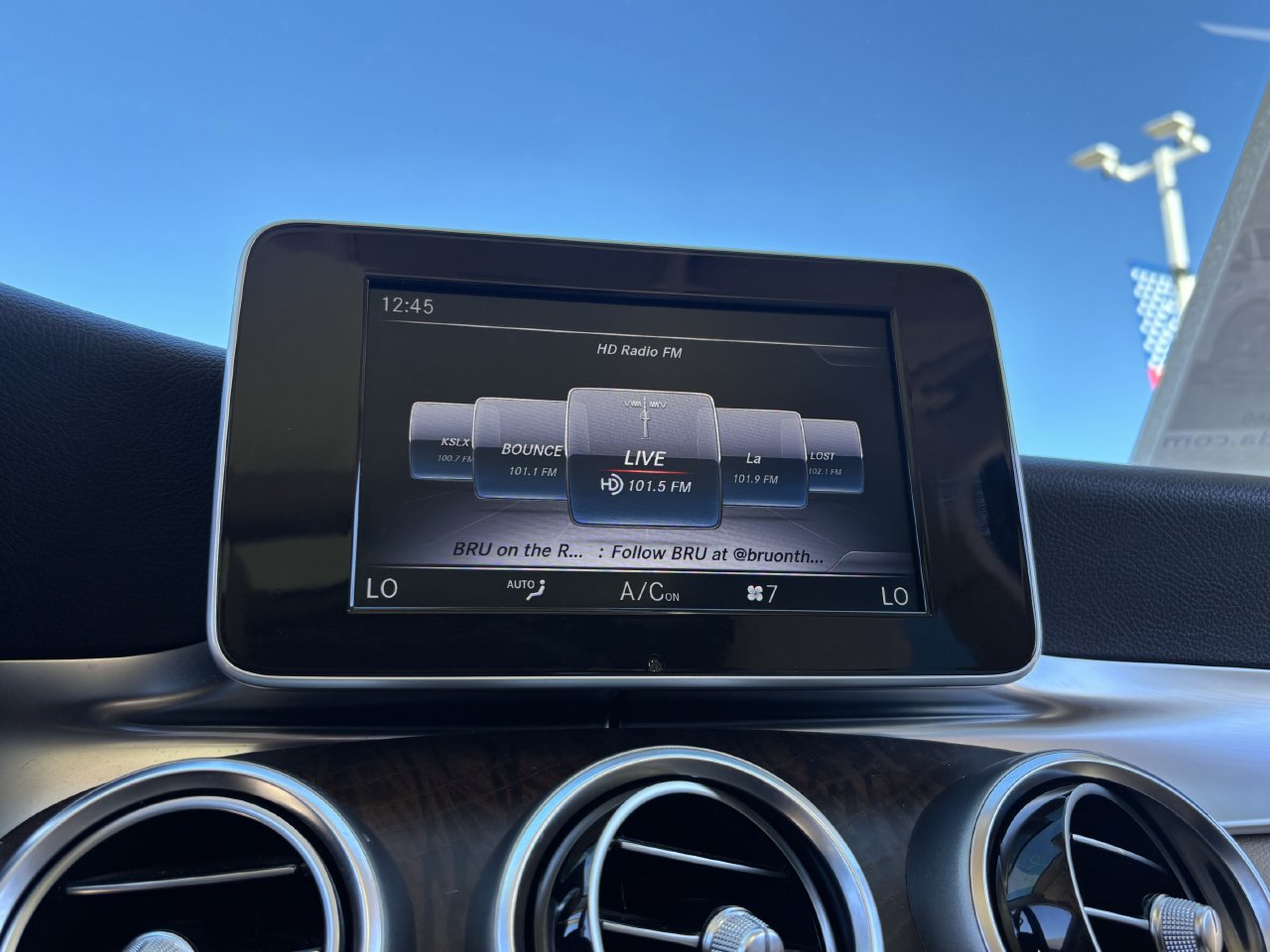 Used 2019 Mercedes-Benz GLC 300 4MATIC image 21