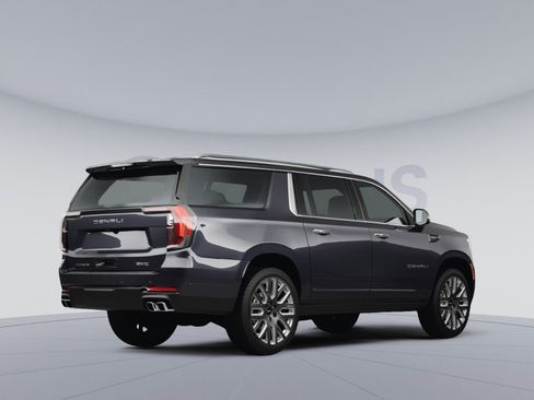 New 2026 GMC Yukon XL Denali Ultimate AWD/4WD image 4