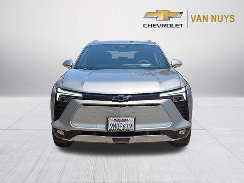 Used 2024 Chevrolet Blazer EV LT AWD/4WD image 2