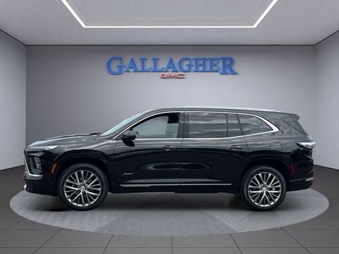Certified 2025 Buick Enclave Avenir w/ Super Cruise Package AWD/4WD image 9