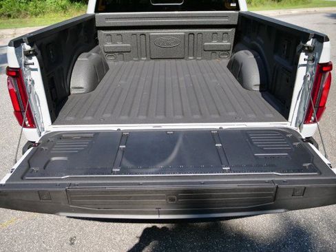 Used 2026 Ford F150 Raptor AWD/4WD image 42