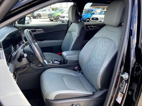 Used 2023 Kia Sportage X-Line w/ X-Line Premium Package image 7