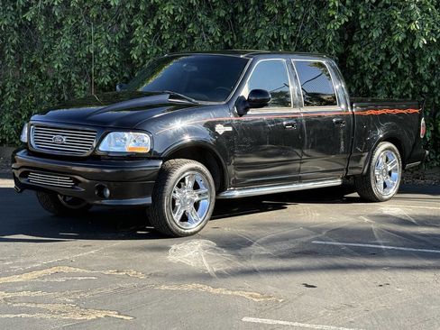 Used 2002 Ford F150 Harley-Davidson image 4