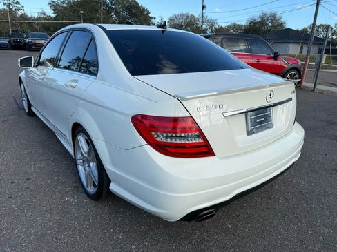 Used 2012 Mercedes-Benz C 250 Sedan image 7