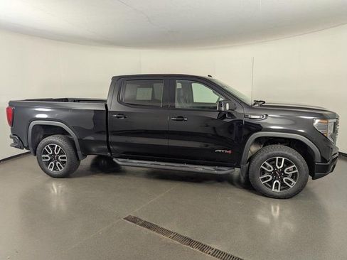 Used 2022 GMC Sierra 1500 AT4 image 9