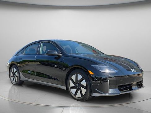 Used 2024 Hyundai Ioniq 6 SE image 8