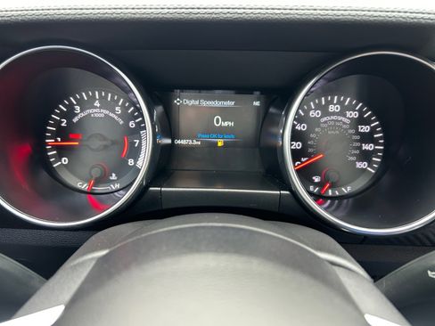 Used 2019 Ford Mustang Coupe w/ Black Accent Package RWD image 20