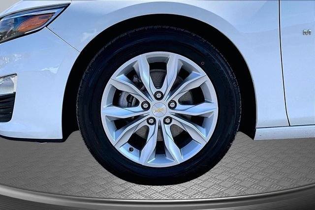 Used 2024 Chevrolet Malibu LT FWD image 32