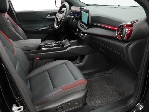 Certified 2025 Chevrolet Equinox RS w/ Safety and Technology Package FWD image 33