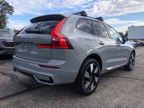 Used 2025 Volvo XC60 T8 Plus w/ Protection Package Premier image 6