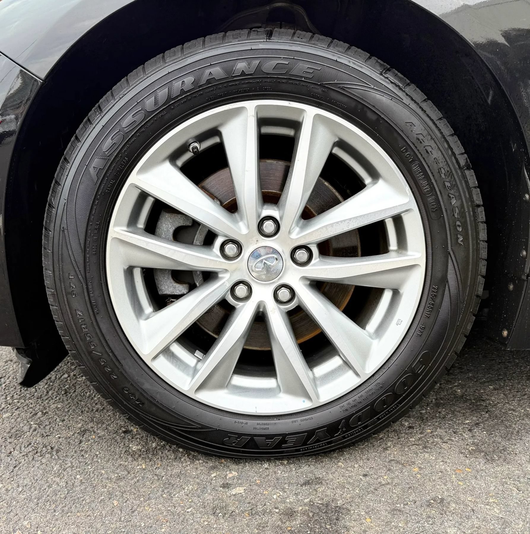 Used 2015 INFINITI Q50 Premium w/ Navigation Package AWD/4WD image 50