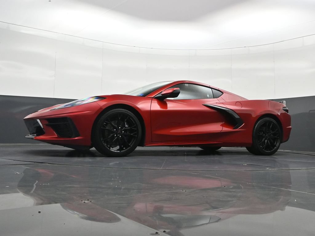 Used 2024 Chevrolet Corvette Stingray Coupe RWD image 39