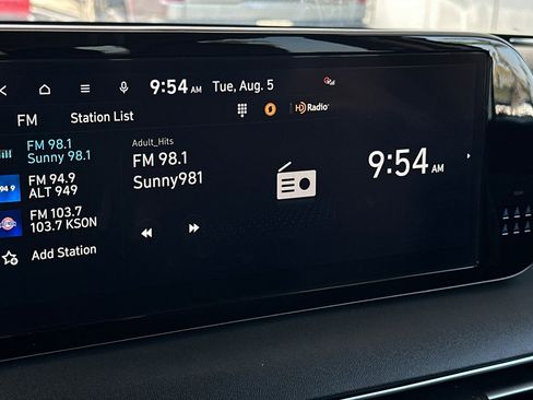 Used 2023 Hyundai Palisade SE image 26