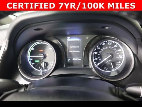 Used 2024 Toyota Camry SE FWD image 25