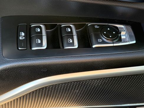 Certified 2021 Kia Telluride EX w/ EX Premium Package AWD/4WD image 8