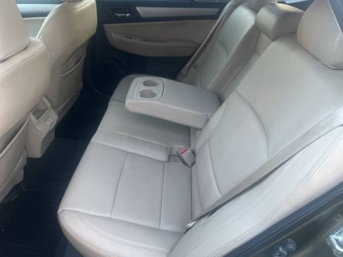 Used 2019 Subaru Outback 2.5i Premium AWD/4WD image 10