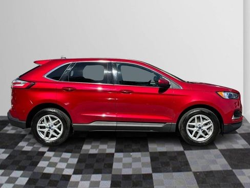 Used 2022 Ford Edge SEL w/ Convenience Package AWD/4WD image 2