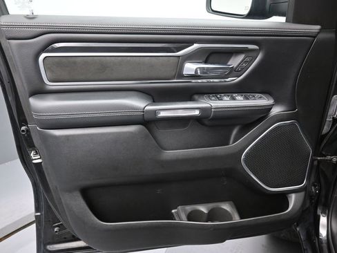 Used 2022 RAM 1500 Laramie w/ Sport Appearance Package image 11