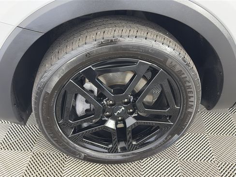 Certified 2024 Kia Telluride SX X-Line AWD/4WD image 14