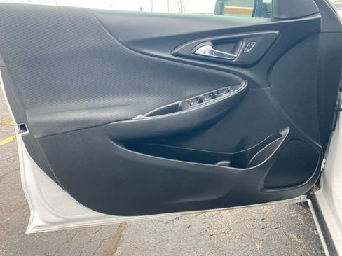 Used 2023 Chevrolet Malibu LT w/ Driver Confidence Package image 16