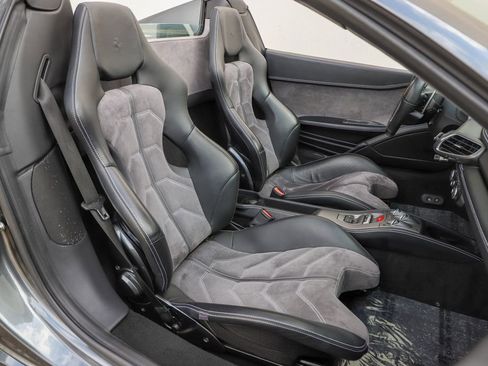 Certified 2013 Ferrari 458 Spider image 10