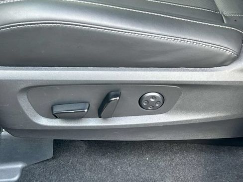 Certified 2026 INFINITI QX60 Luxe w/ Cargo Package FWD image 31