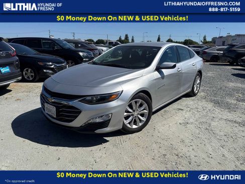 Used 2022 Chevrolet Malibu LT FWD image 1