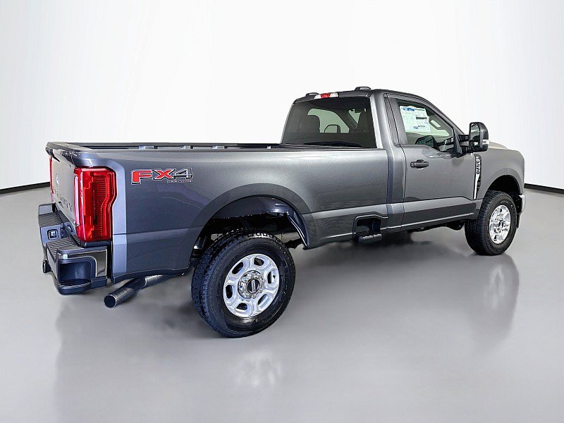 New 2027 Ford F250 XLT w/ FX4 Off-Road Package AWD/4WD image 7