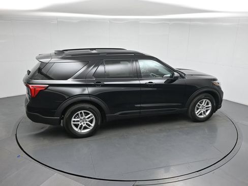 New 2026 Ford Explorer Active RWD image 38