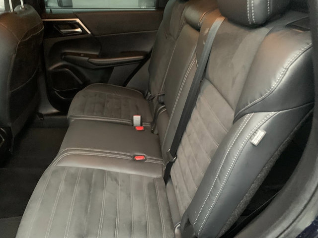 Used 2022 Mitsubishi Outlander SE AWD/4WD image 18