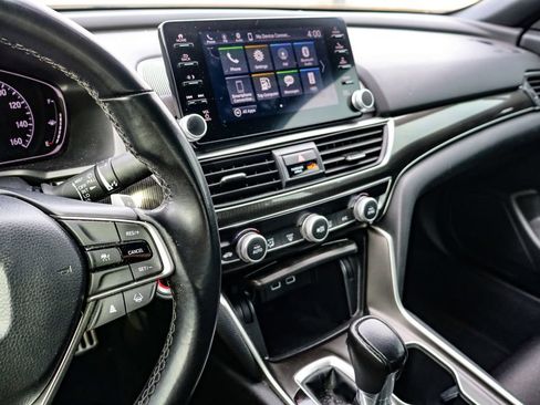 Used 2022 Honda Accord Sport image 29