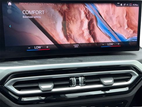 Used 2024 BMW 430i Convertible image 38