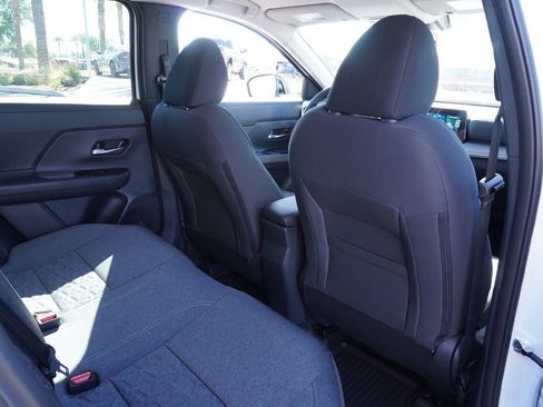 Used 2026 Nissan Kicks SV FWD image 10