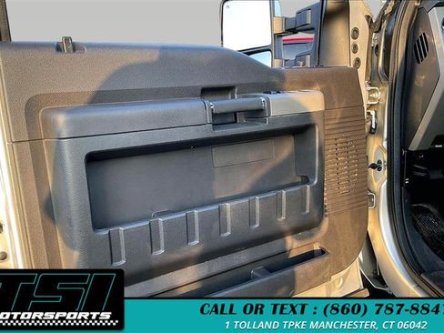 Used 2016 Ford F350 Lariat image 23