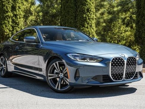 Used 2024 BMW 430i Coupe w/ Convenience Package RWD image 5