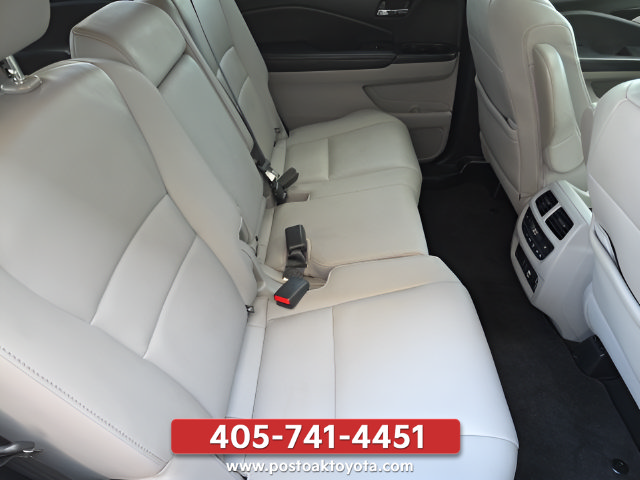 Used 2019 Honda Pilot Touring image 33