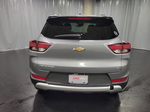 Used 2025 Chevrolet TrailBlazer LT FWD image 7