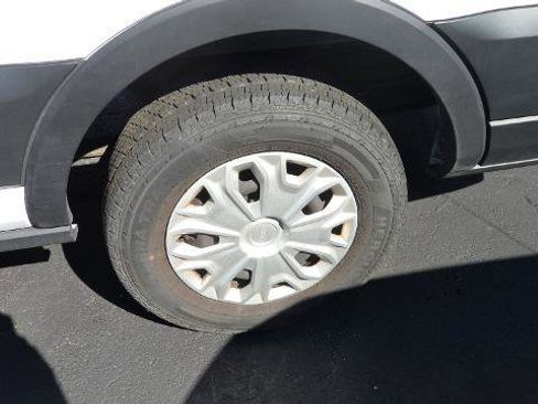 Used 2024 Ford Transit 350 XLT RWD image 11
