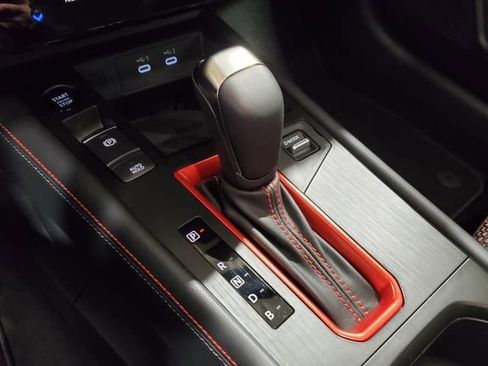 Used 2025 Nissan Kicks SR image 25